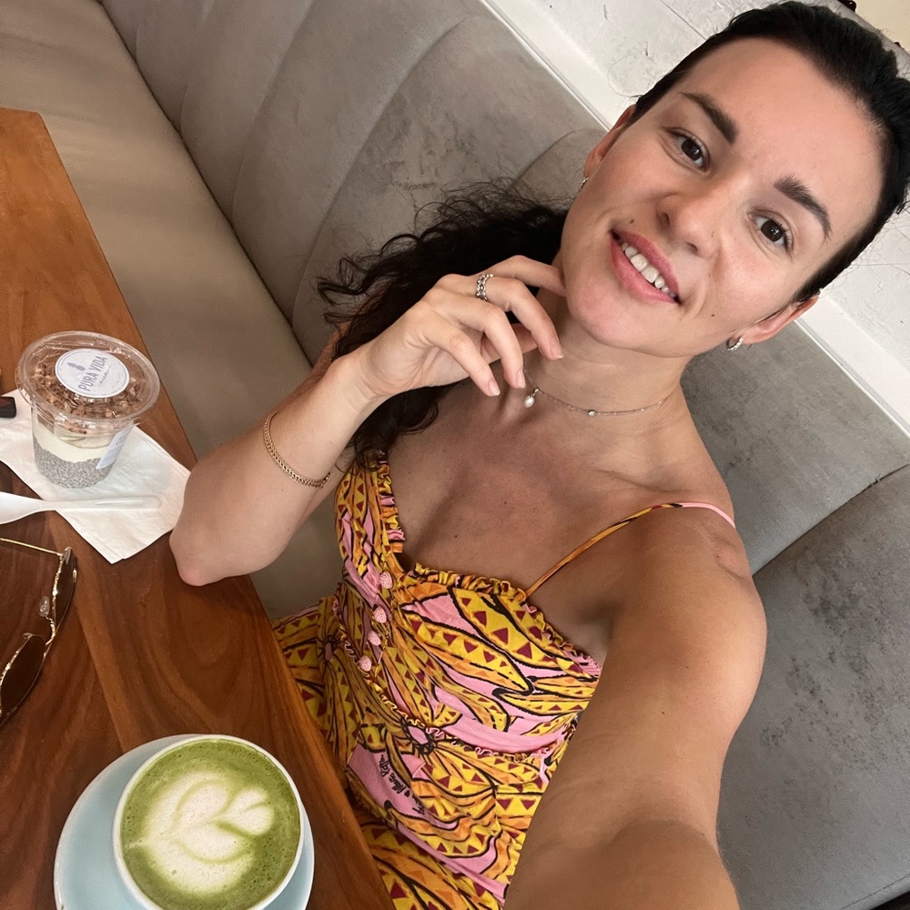 Meet your Posher, Valentina